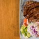 Langkah demi langkah membuat chicken katsu renyah, siap dijual sebagai menu andalan restoran