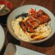 Hidangan Donburi Ichiya di Gading Serpong dengan nasi, topping segar, dan saus khas Jepang.